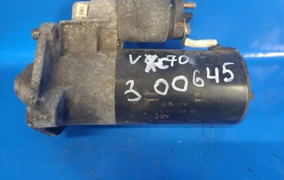 Volvo XC70 Starter motor 8251551