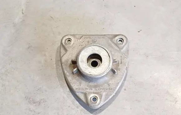 Mercedes-Benz B W246 W242 Coil spring mount A2463230020