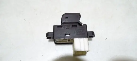 Subaru Forester SH Quarter vent window switch 
