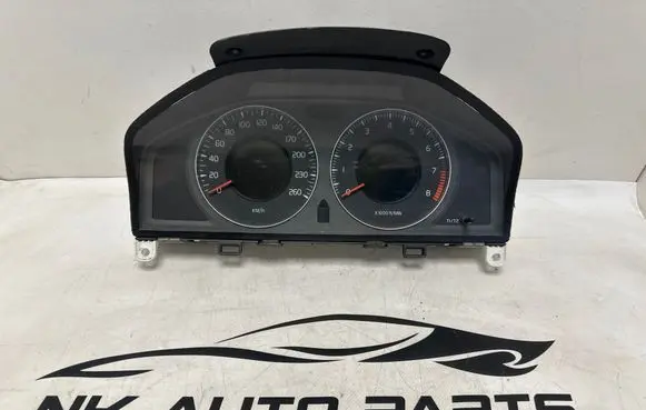 Volvo XC70 Speedometer (instrument cluster) 31254534AA 36000409 69199650U