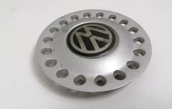 Volkswagen Golf V R15 wheel hub/cap/trim 1C0601149A