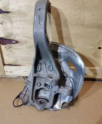 Alfa Romeo Giulia Front wheel hub 16830LC01