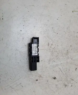 Volkswagen Phaeton Airbag deployment crash/impact sensor 8E0959643D