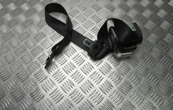 Audi A8 S8 D3 4E Front seatbelt 4E1857705 M3395