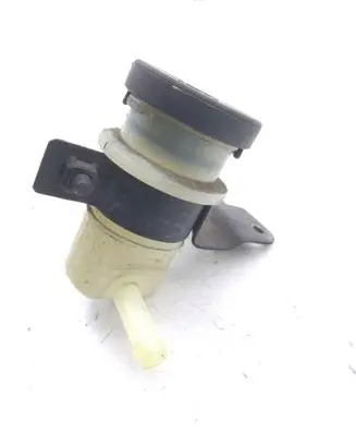 Brake fluid reservoir