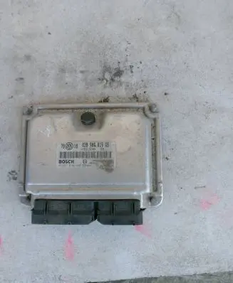 Volkswagen PASSAT B5.5 Engine control unit/module 038906019gs