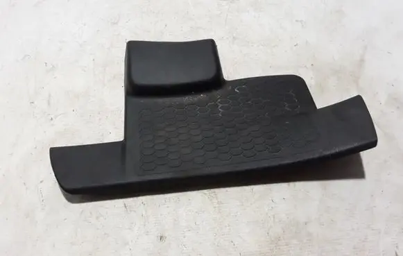 Rear sill trim cover