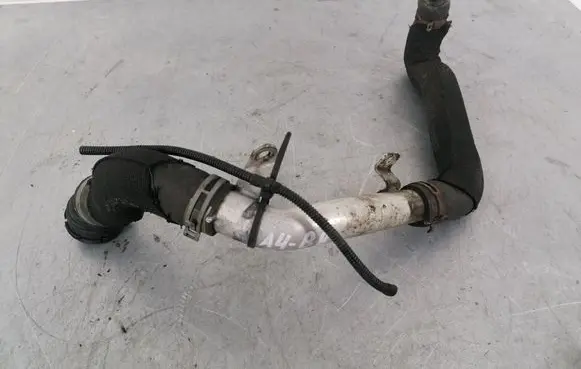 Audi A4 S4 B8 8K Engine coolant pipe/hose 8K0121071C 8K0121052G