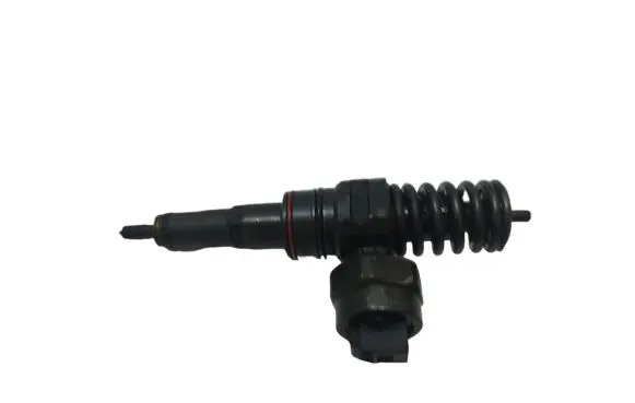 Skoda Fabia Mk1 (6Y) Fuel injector 038130073J