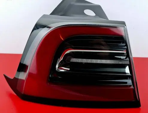 Tesla Model 3 Rear/tail lights 1502086 150208600D 1502086-00-D