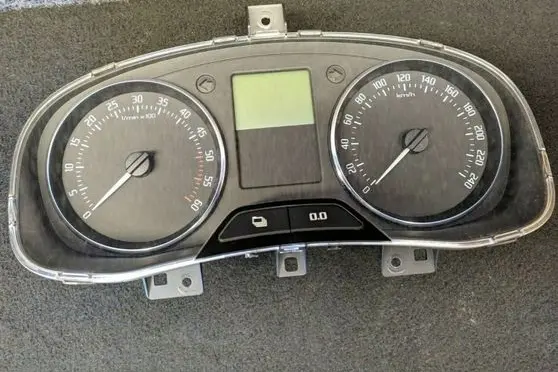 Skoda Fabia Mk2 (5J) Speedometer (instrument cluster) 5J0920810D