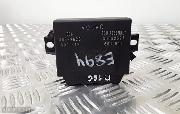Volvo XC90 Parking PDC control unit/module 30682627