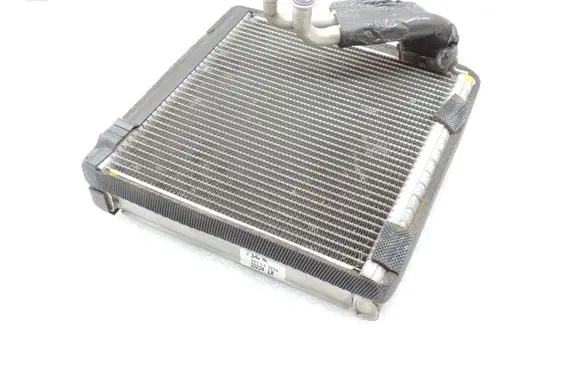 Volkswagen Tiguan Air conditioning (A/C) radiator (interior) 3C1820103B 3C1820103C