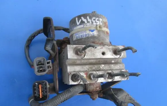 Mitsubishi Lancer ABS Pump
