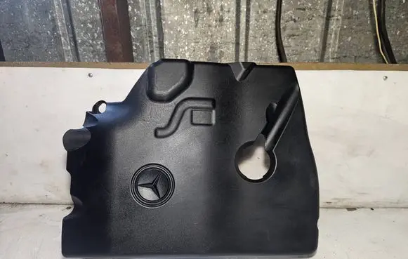 Mercedes-Benz Vito Viano W639 Engine cover (trim) A6510100267