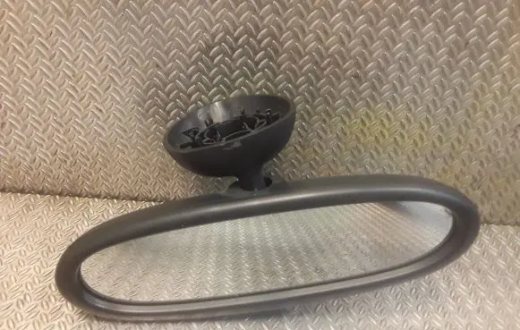 Mini One - Cooper R50 - 53 Rear view mirror (interior)