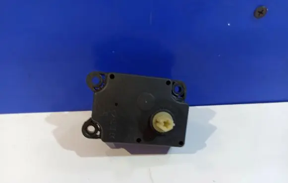 A/C air flow flap actuator/motor