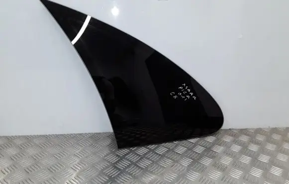 Citroen Xsara Picasso Rear side window 43R000015 DOT211M89AS2