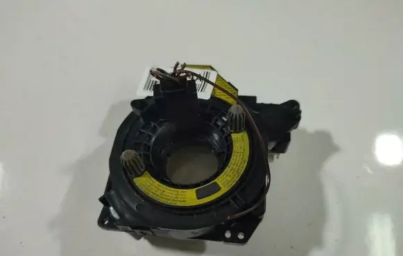 Volvo S40 Airbag slip ring squib (SRS ring) 04MAR15110122J0109