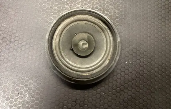 Suzuki Swift I Front door speaker 421056