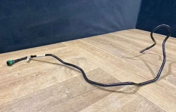Jaguar F-Pace Fuel line pipe GX739J280BD