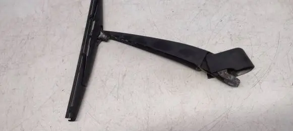 Citroen C4 I Rear wiper blade arm 9646803470