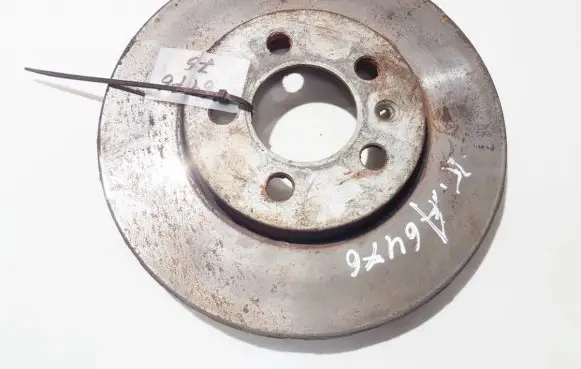 Volkswagen Golf IV Front brake disc ventiliuojamas