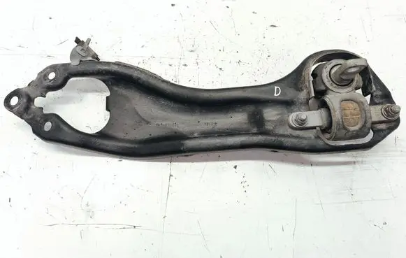 Chrysler Pacifica Rear upper control arm/wishbone 68284314AD