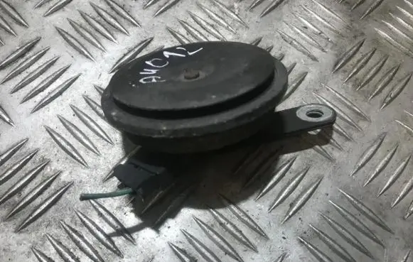 Toyota Avensis T250 Horn signal