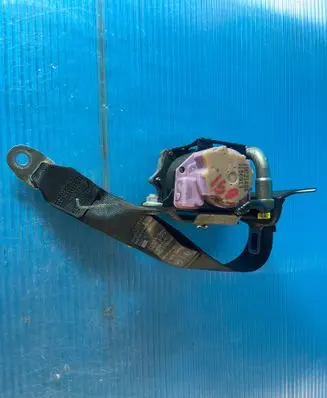 Toyota Corolla E210 E21 Rear seatbelt 1156913