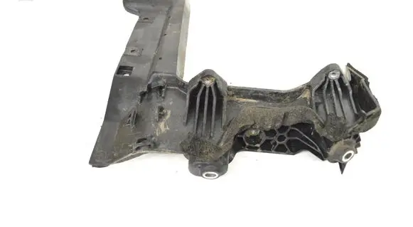 Mini Clubman F54 Rear bumper mounting bracket 31298096 6G9N10724FG