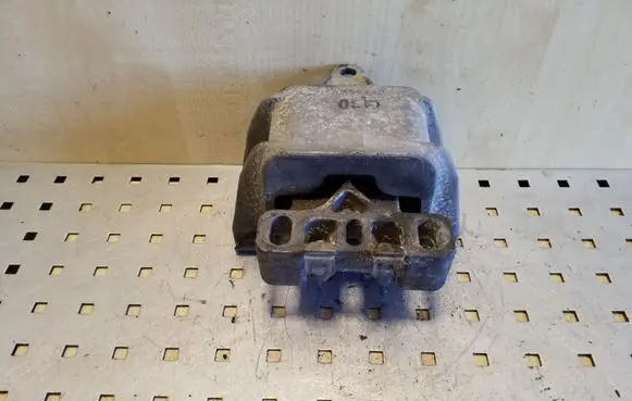 Audi A3 S3 8L Gearbox mount 1J0199555