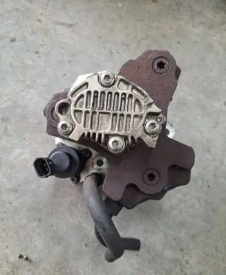 Volvo S80 Fuel injection high pressure pump 8642777 004144 0445010043
