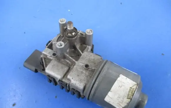 Audi A3 S3 8L Front wiper linkage and motor 1J1955113B