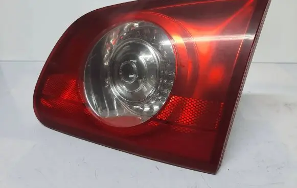 Volkswagen PASSAT B6 Tailgate rear/tail lights 3C9945094