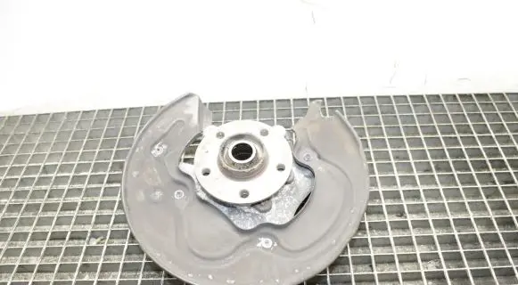 Audi A8 S8 D4 4H Rear wheel hub