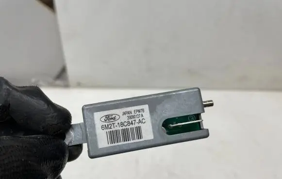 Ford S-MAX Aerial antenna amplifier 6M2T18C847