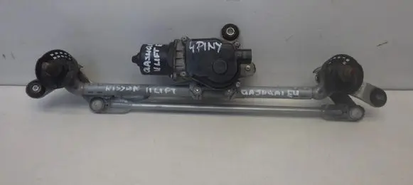 Nissan Qashqai Front wiper linkage and motor