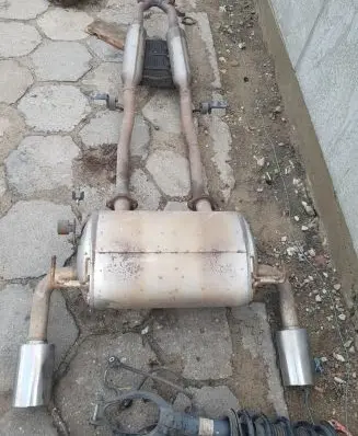 Infiniti FX Rear muffler/silencer tail pipe 