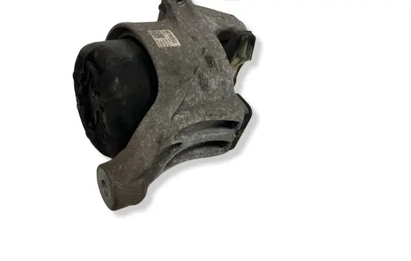 Audi A4 S4 B9 Engine mount bracket 8W0199372CD