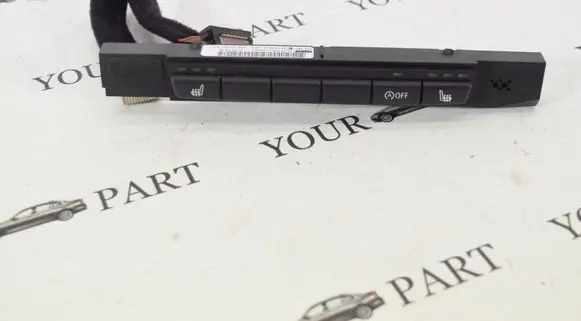 BMW 1 E81 E87 A set of switches 6970920
