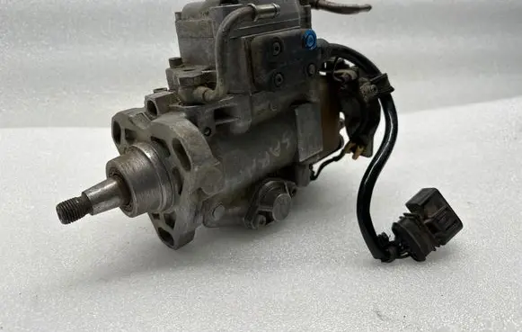 Volkswagen Sharan Fuel injection high pressure pump 0460404985