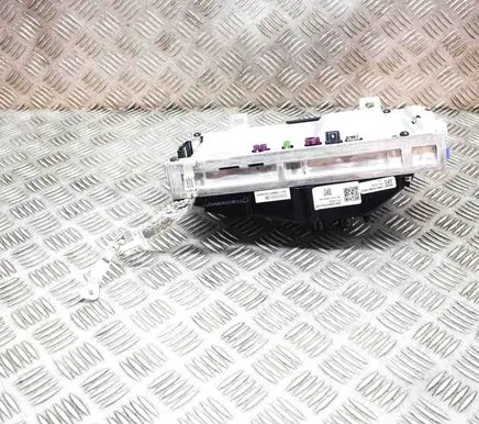 Tesla Model 3 Other devices 152148201D 156678605D