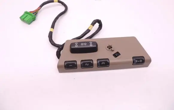 Volvo XC70 Seat control switch 39980296 D37