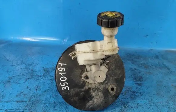 Nissan Note (E11) Brake booster 8200123845