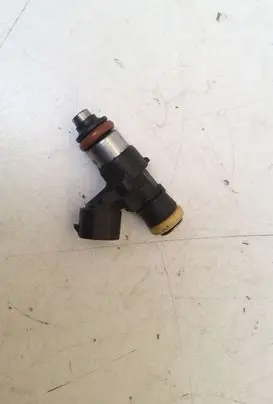 Fuel injector