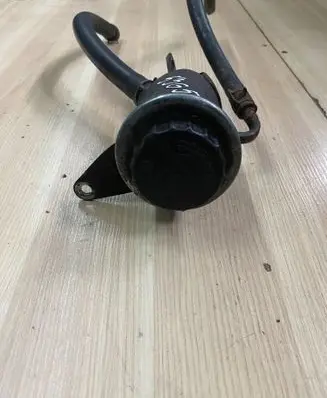 Toyota Land Cruiser (J120) Power steering fluid tank/reservoir