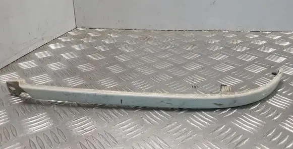 Under headlight/headlamp trim