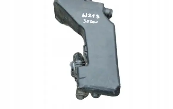Mercedes-Benz E W213 Windshield washer fluid reservoir/tank A2058600860