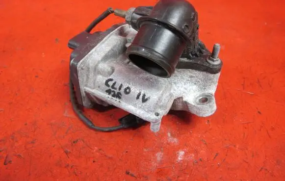 Renault Captur EGR valve 147103371R